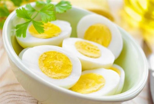 Khi bị phì đại tuyến tiền liệt, bạn nên kiêng ăn trứng và thịt gia cầm
